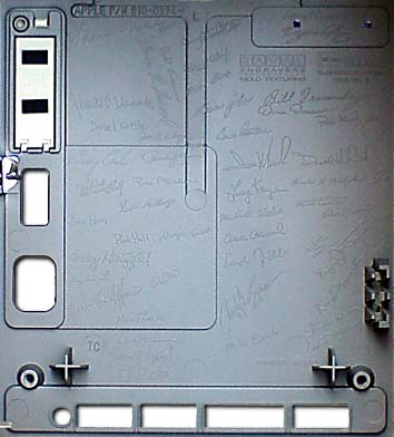 Macintosh 机箱的背面