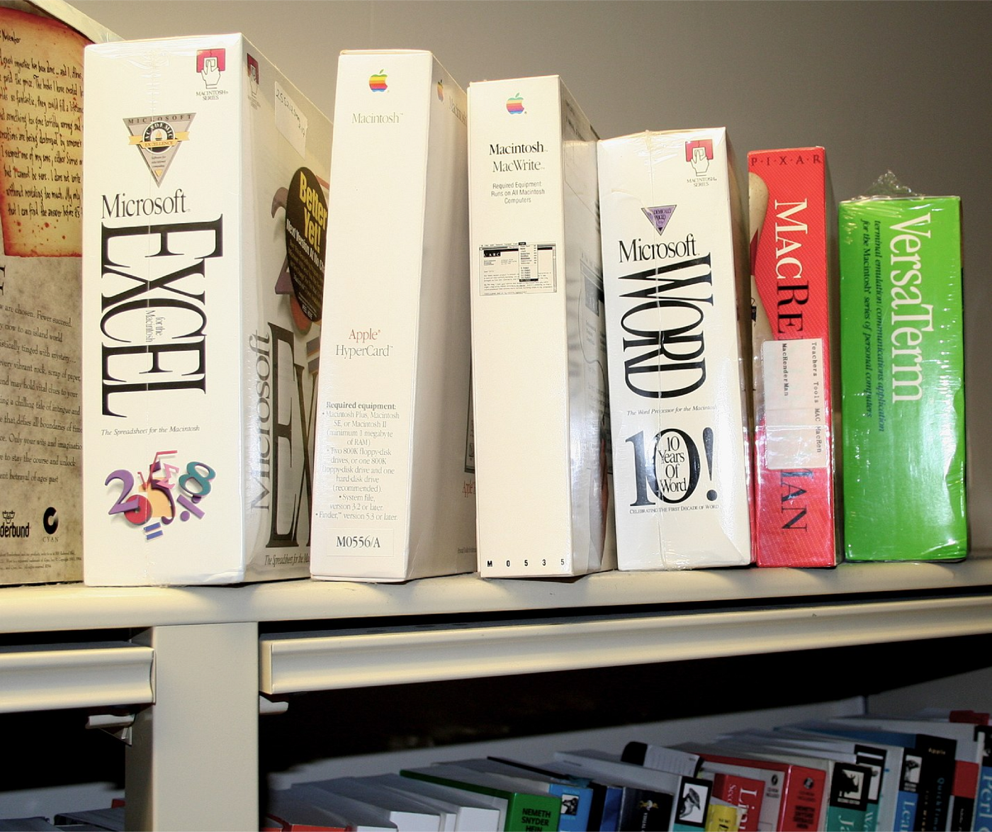 13. Version two is a lie：当开发一个产品时，不要指望第二个版本的产品能够上市。确保第一个版本是一个完整的产品，因为它可能永远在那里。
