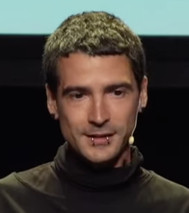 男生叫 Devine